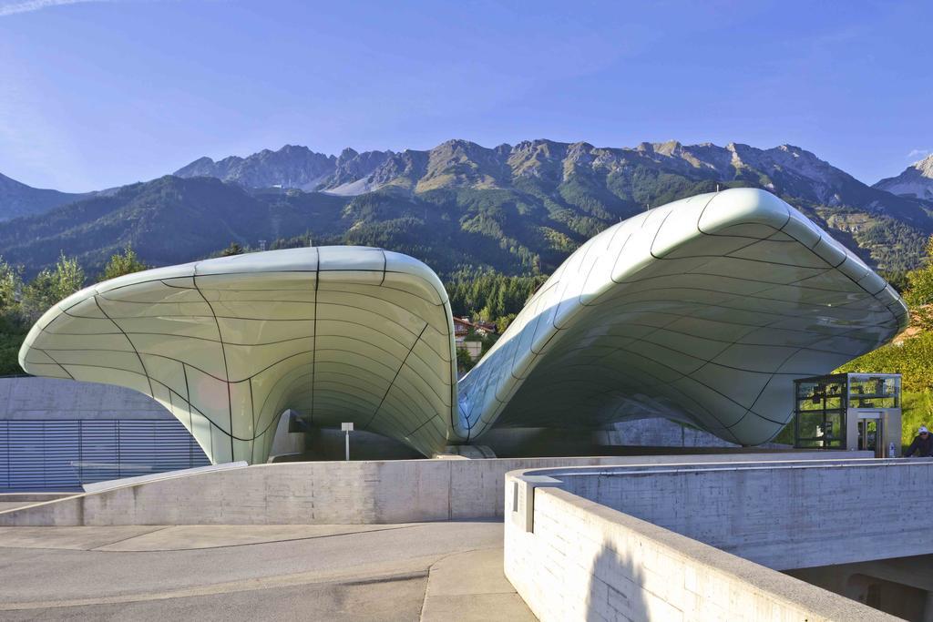 Riedz Apartments Innsbruck- Zentrales Apartmenthaus Mit Gruener Oase Екстериор снимка